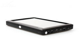 艾諾V8000HDY 8G MP3產(chǎn)品圖賞與衛(wèi)星移動通信終端技術(shù)前瞻